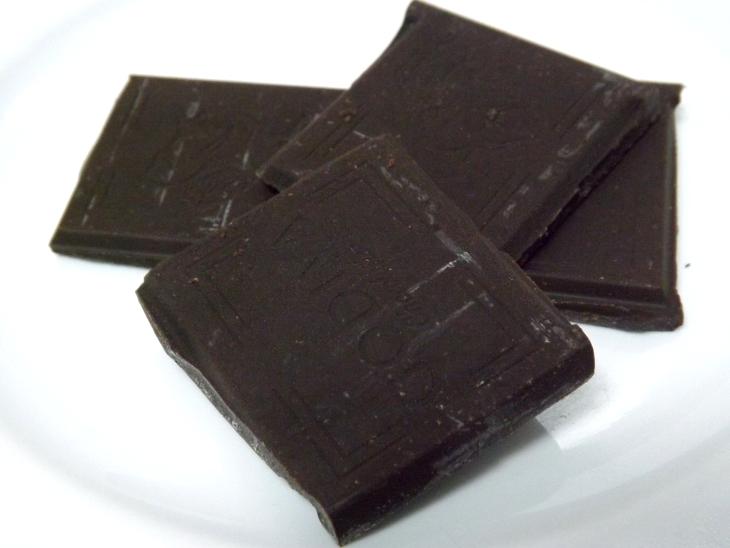 市面上販售的黑巧克力片